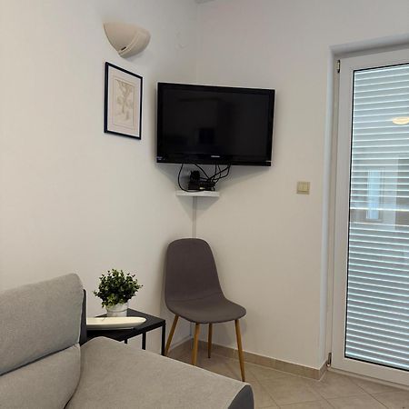 Apartmani Samec ノヴァリャ エクステリア 写真