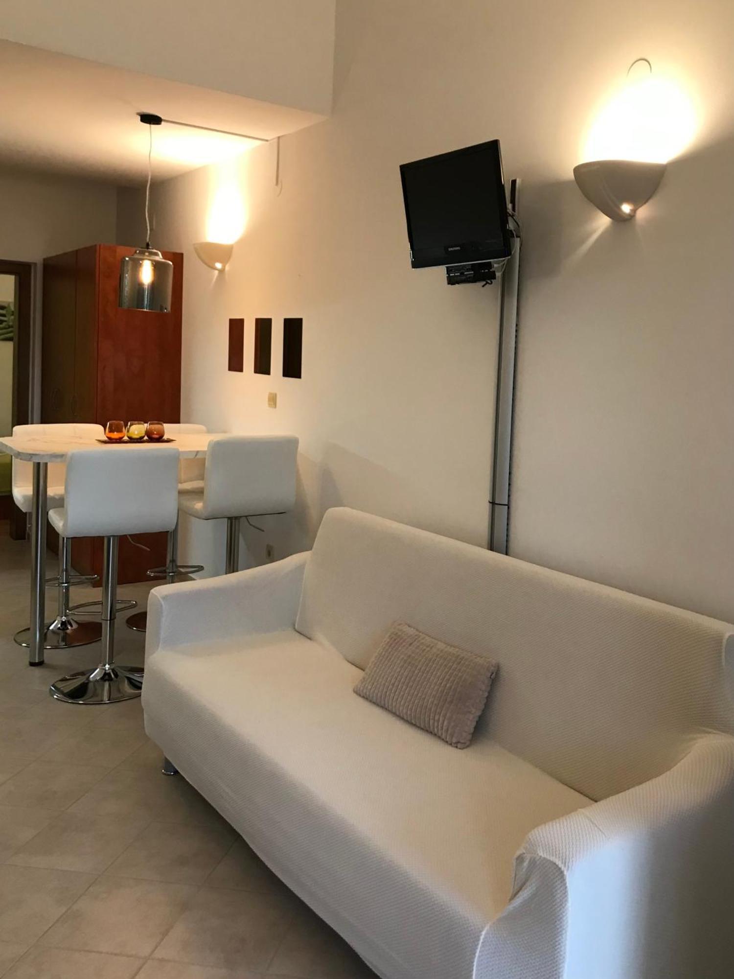 Apartmani Samec ノヴァリャ エクステリア 写真