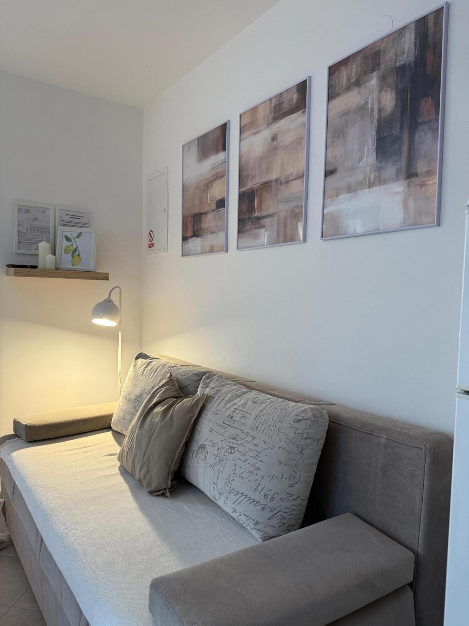 Apartmani Samec ノヴァリャ エクステリア 写真