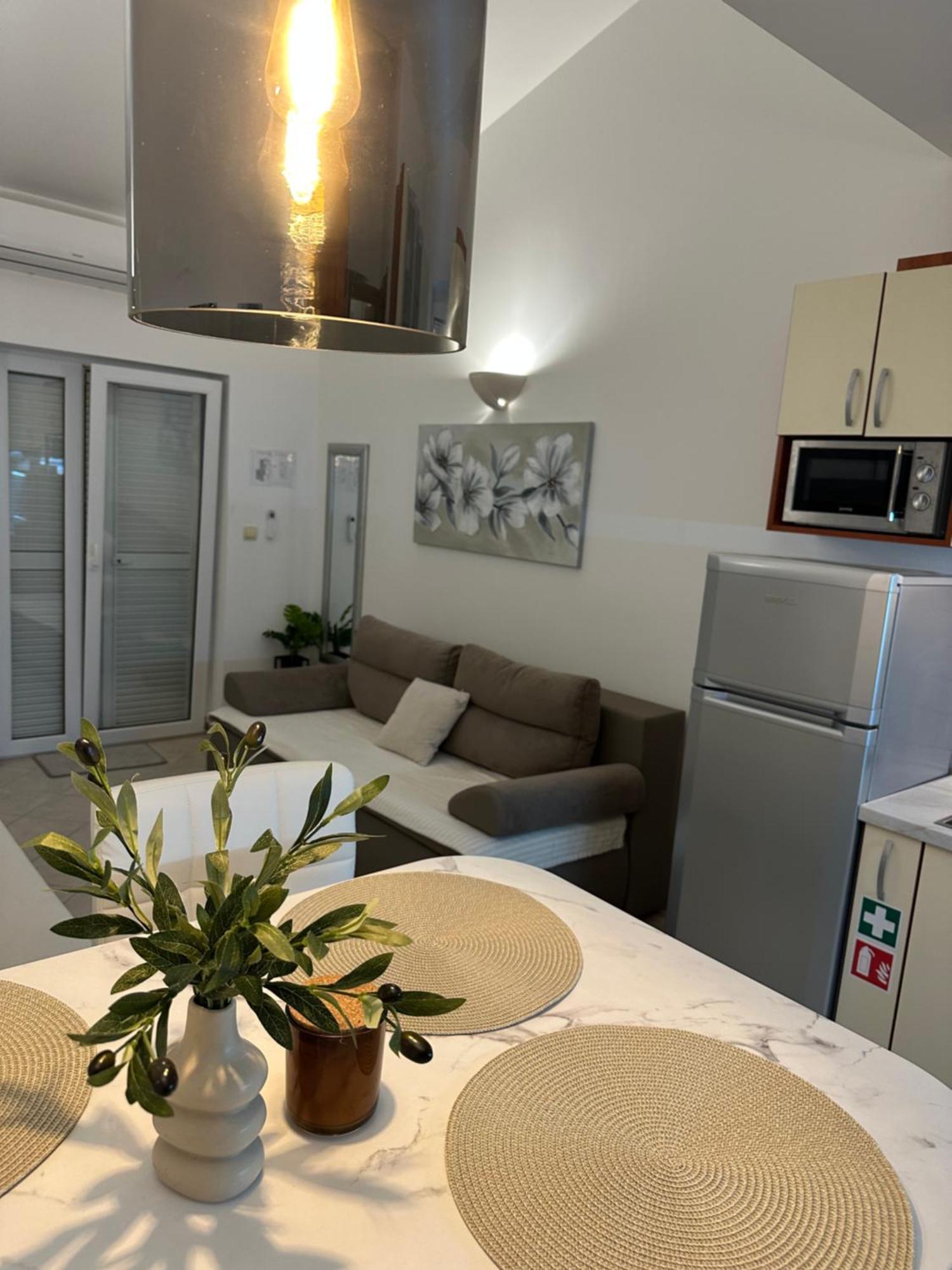 Apartmani Samec ノヴァリャ エクステリア 写真